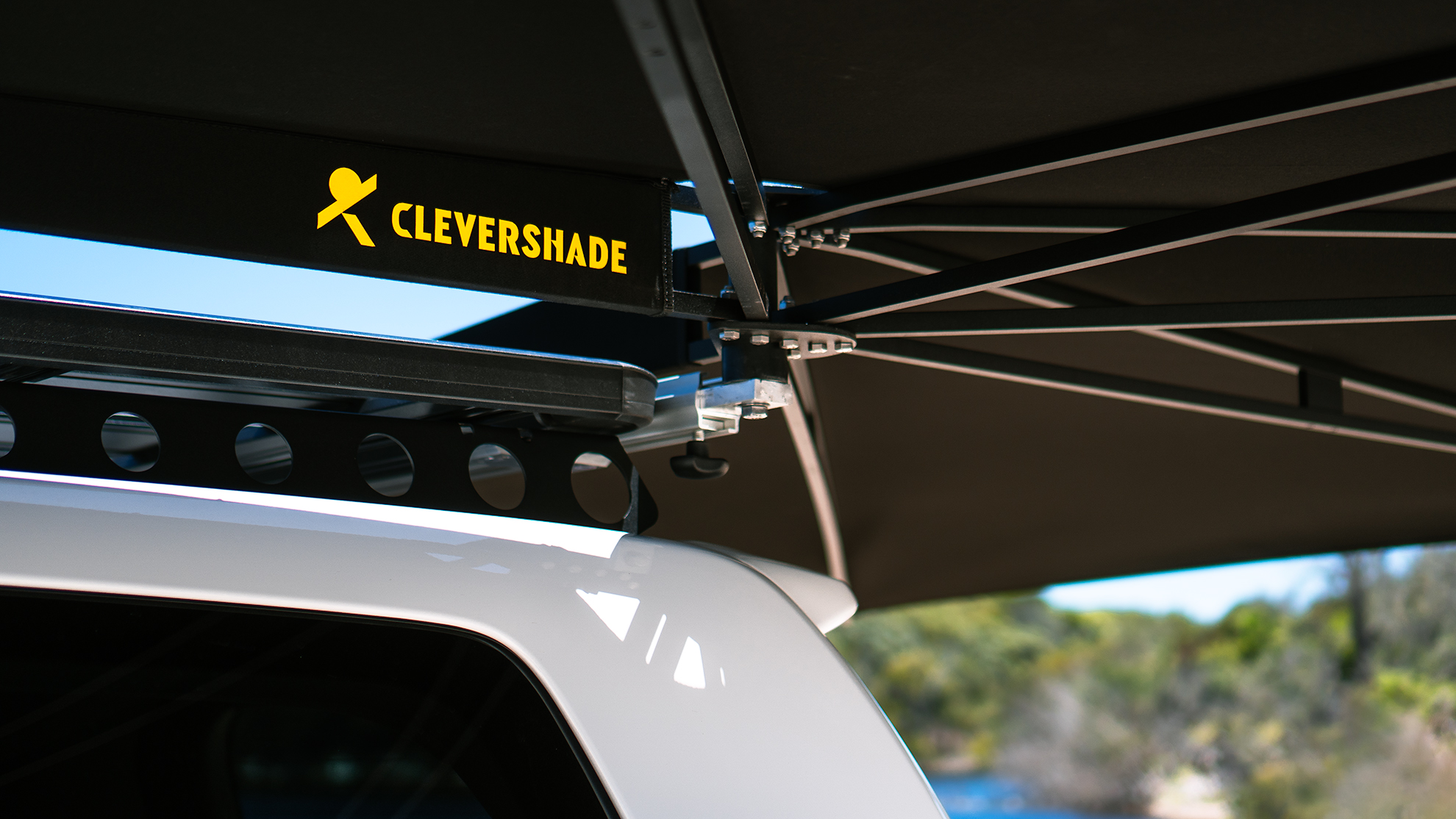 Clevershade 4x4 awning