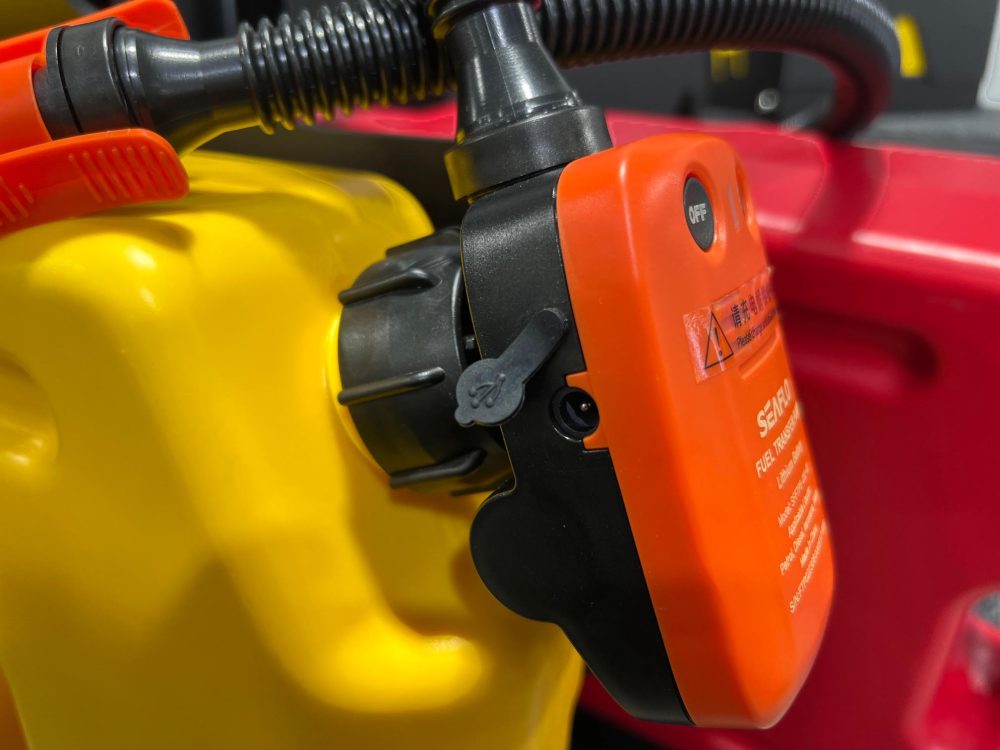 Lithium Battery Rechargeable Fuel Transfer Pump 3