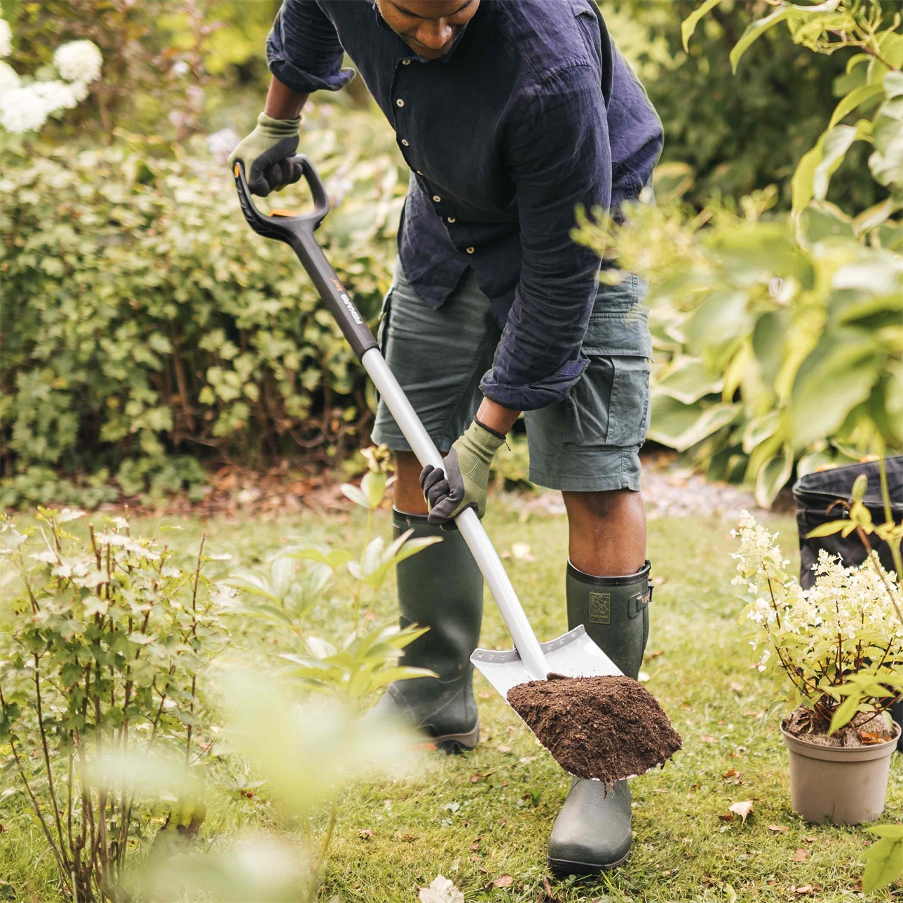 Fiskars Xact Telescopic Adjustable Length Shovel Australia Expedition Hq 8