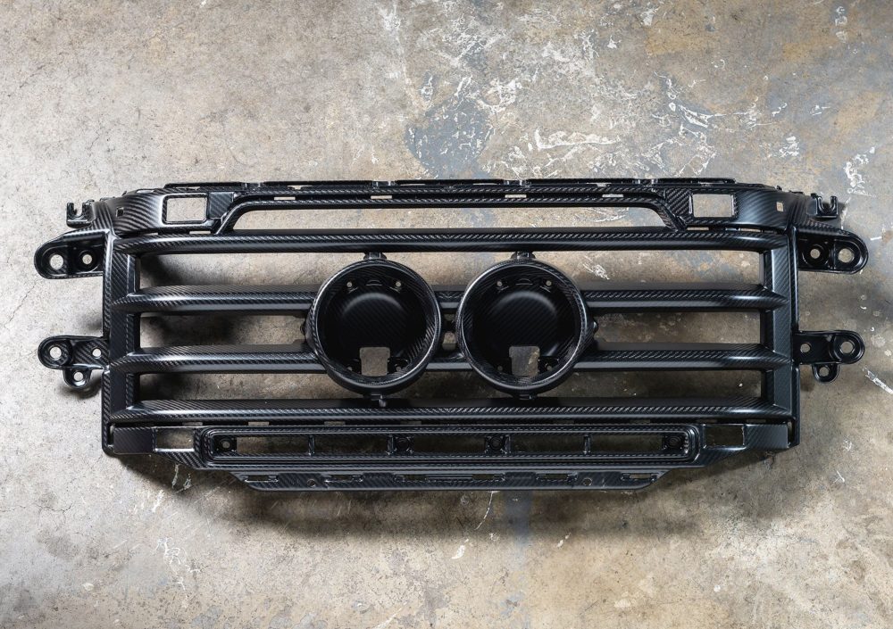 Ineos Grenadier Carbon Fibre Dakar Lamp Grille Chelsea Truck Co Australia Expedition Hq 5
