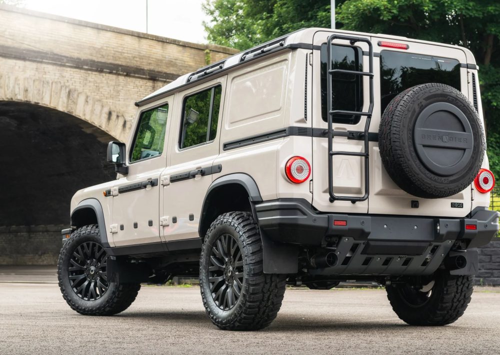 Ineos Grenadier Diesel Crosshair Exhaust System – Satin Black (2023–present) Australia Expedition Hq 5
