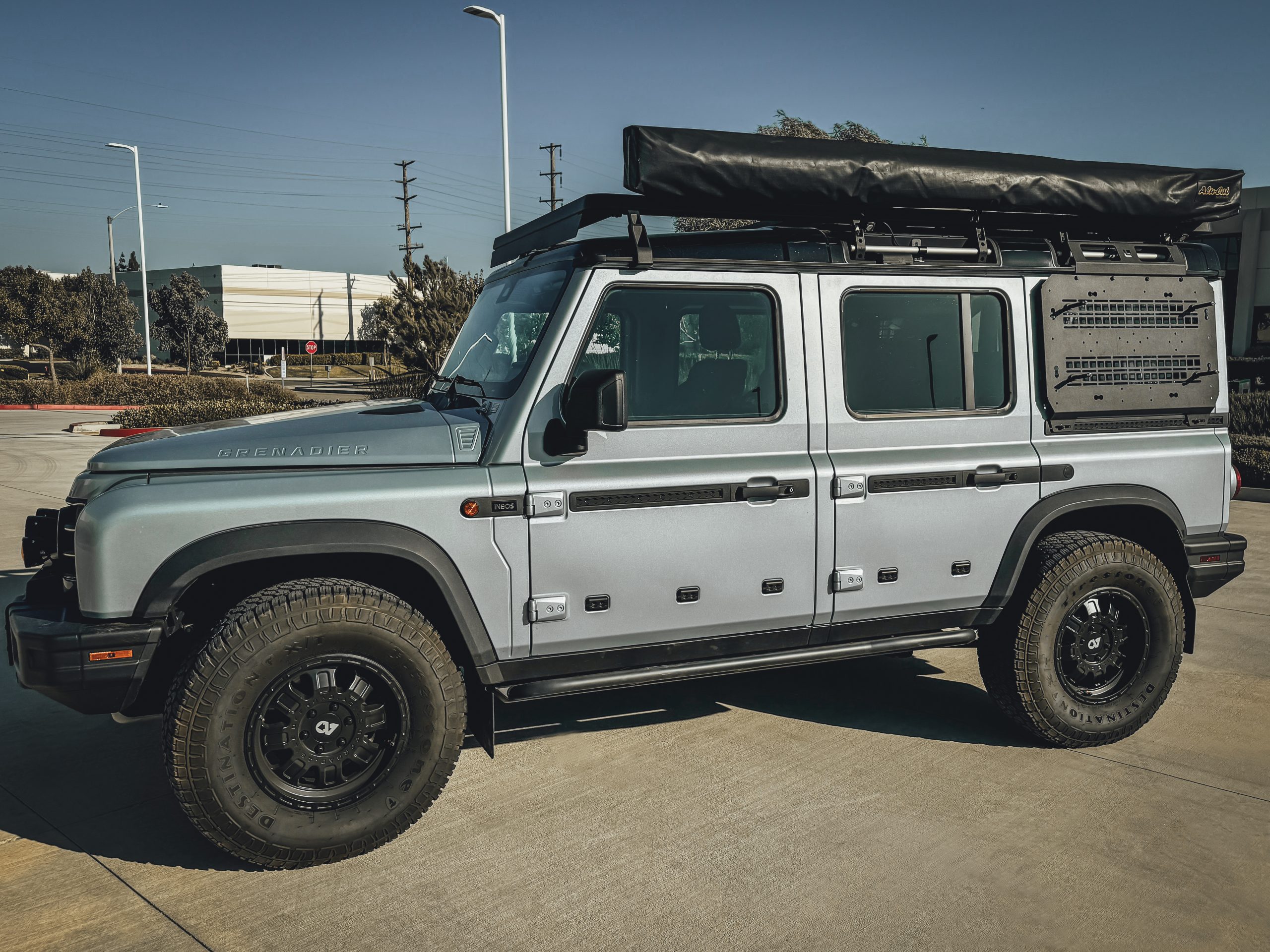 Leitner Molle Panel Side Kick Ineos Grenadier Australia Expedition Hq (12)