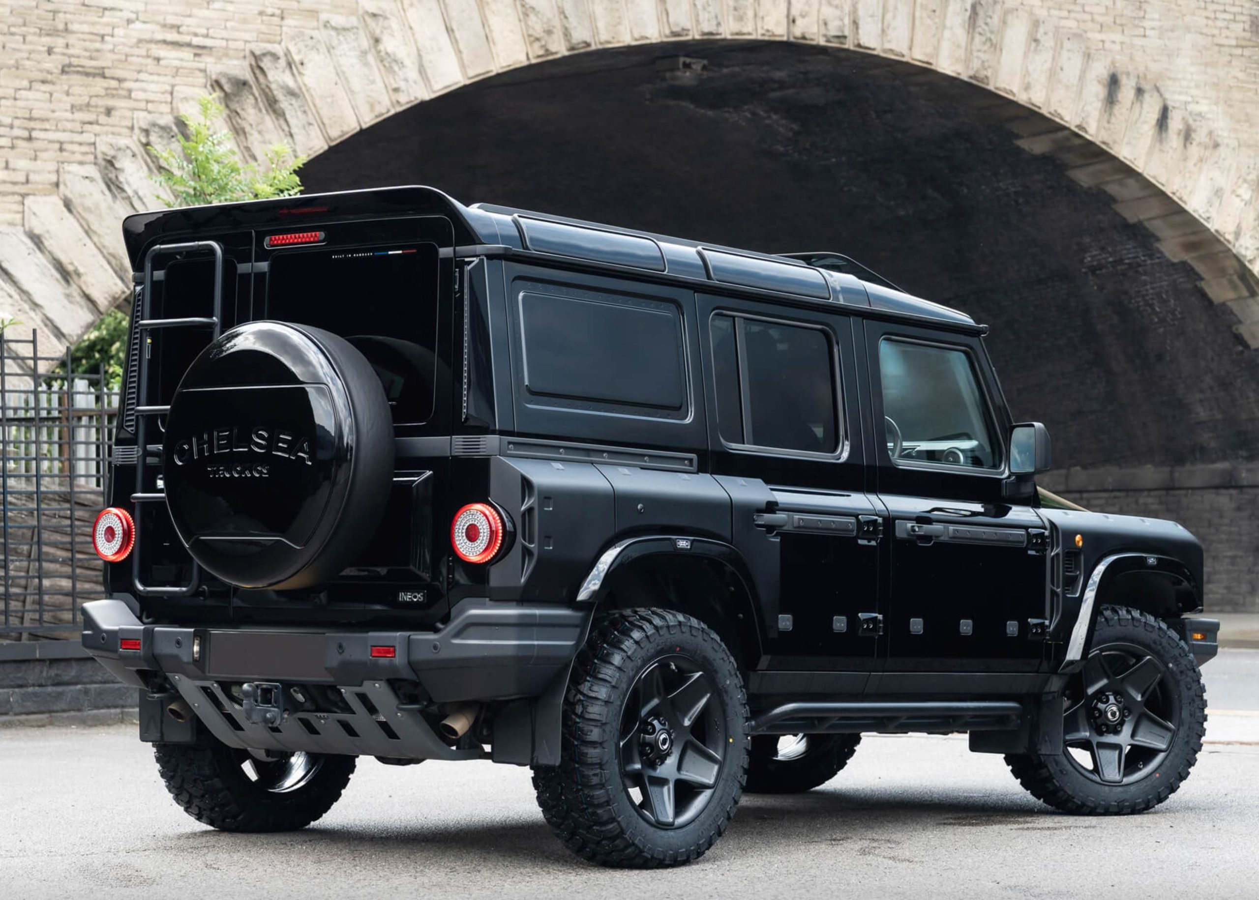 Ineos Grenadier (2023 Present) Series Ii Bodykit Mondial Retro Australia Expedition Hq 11