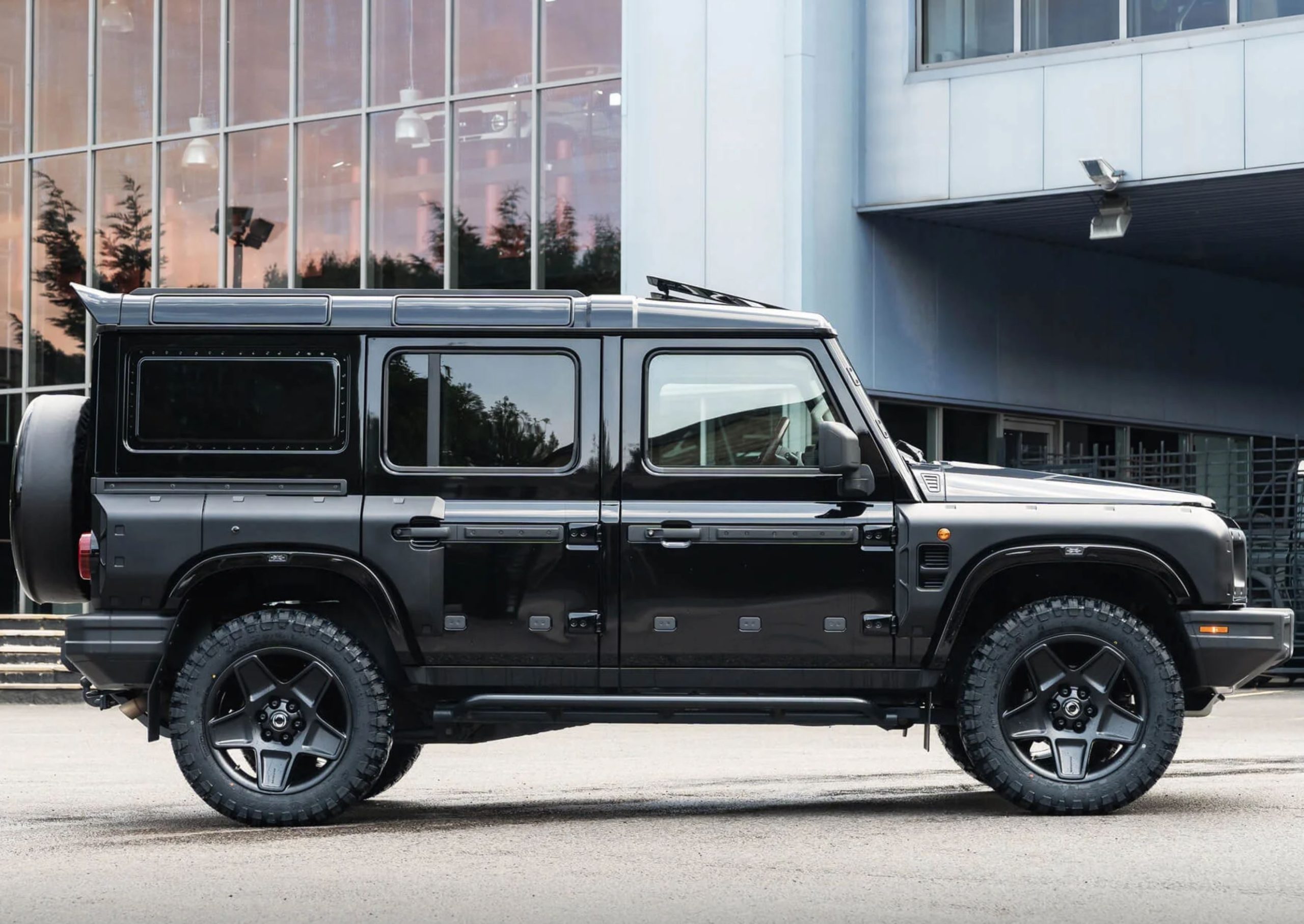 Ineos Grenadier (2023 Present) Series Ii Bodykit Mondial Retro Australia Expedition Hq 18