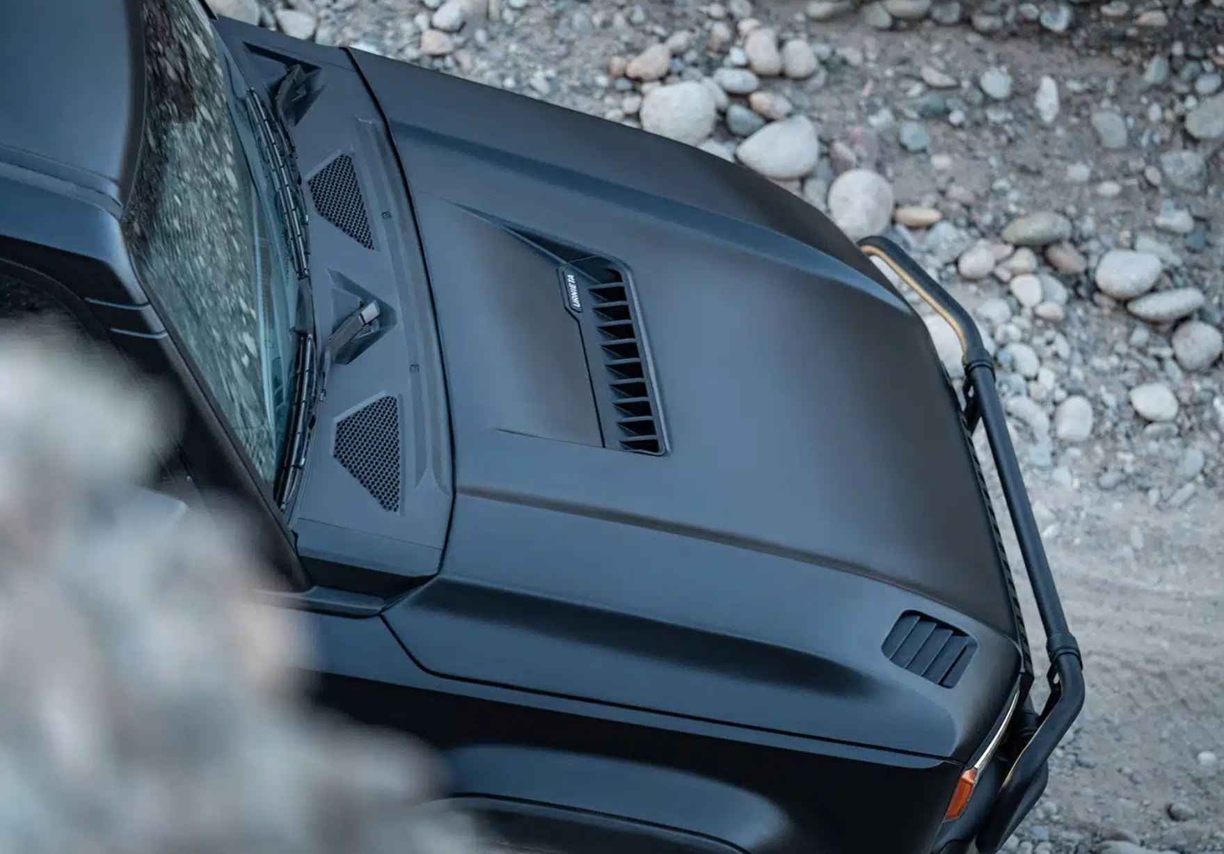 Urnieta Landcruiser 250 Series Prado 4x4 Accessories Australia Carbon Bonnet 3