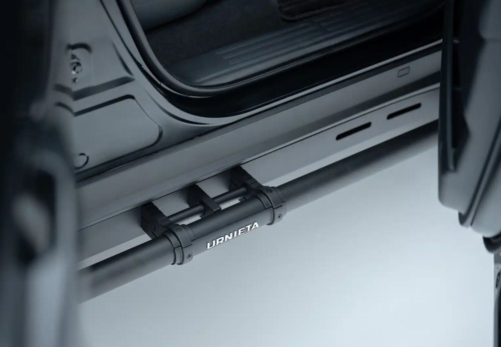 Urnieta Side Steps Rock Sliders, Toyota Landcruiser Lc250 Prado 4x4 Accessories Australia 6